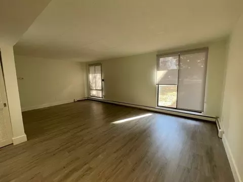 7300 W Dean Rd, Milwaukee, WI 53223