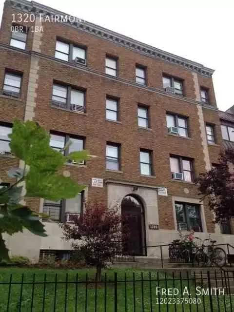 1320 Fairmont St NW #406, Washington, DC 20009