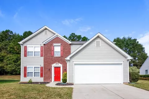 2417 Liberton Ct, Charlotte, NC 28216