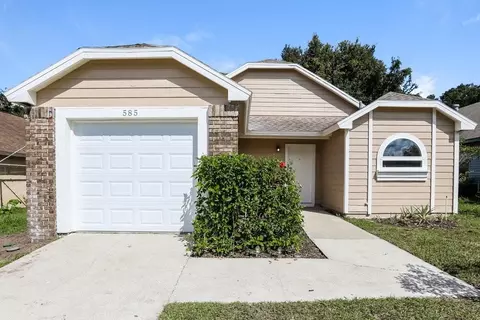 585 Conure St, Apopka, FL 32712