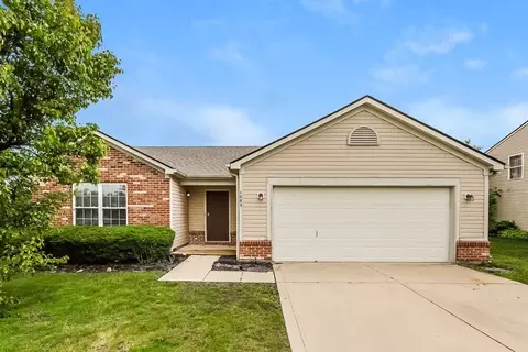 1083 Pine Ridge Way, Brownsburg, IN 46112