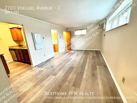 2703 Voelkel Ave #C, Dormont, PA 15216