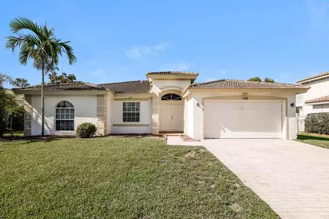 103 Cocoplum Cir, Royal Palm Beach, FL 33411