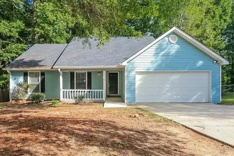 93 Cardinal Ln, Jonesboro, GA 30238