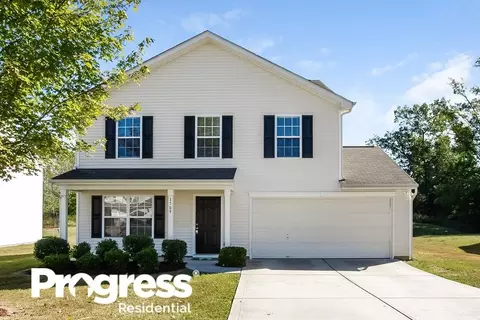1709 Ledson Ct, Charlotte, NC 28214