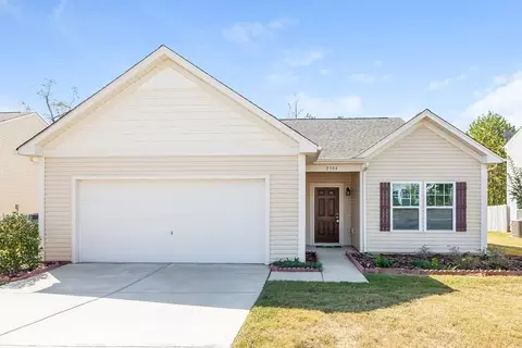 2304 Lake Vista Dr, Mount Holly, NC 28120