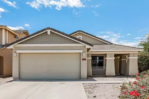 2049 W Gold Mine Way, San Tan Valley, AZ 85142