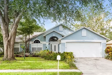 1254 Countrywind Dr, Apopka, FL 32703