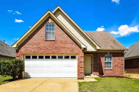 9890 Vista Ridge Dr, Olive Branch, MS 38654
