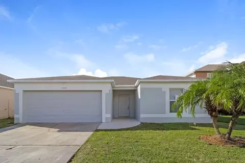 3224 Hunters Chase Loop, Kissimmee, FL 34743