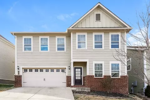 2032 Hamilton Hill Dr, Antioch, TN 37013