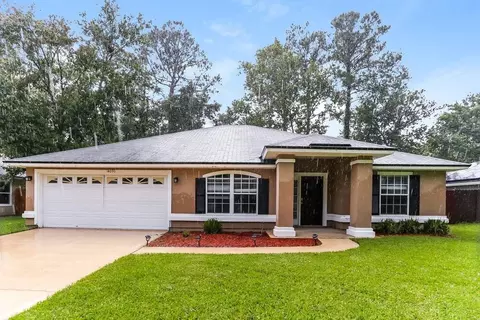 14090 Crestwick Dr W, Jacksonville, FL 32218