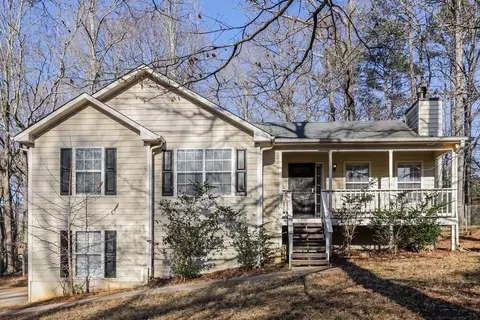 153 Country Mill Ln, Stockbridge, GA 30281