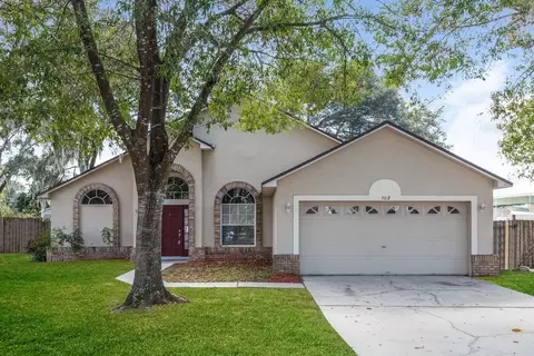 502 Valencia Place Cir, Orlando, FL 32825
