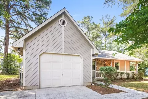 9346 Woodknoll Way, Jonesboro, GA 30238