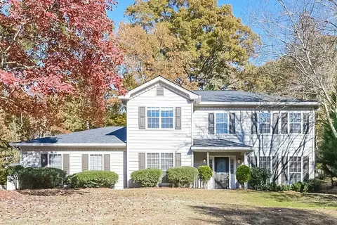 237 Hidden Ct, Winder, GA 30680