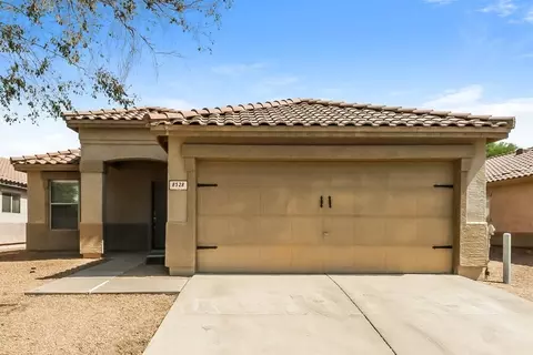 8528 E Desert Ln, Mesa, AZ 85209