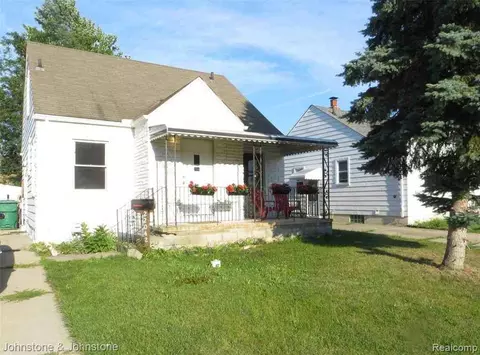 22042 Gascony Ave, Eastpointe, MI 48021