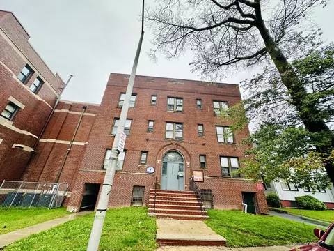 227 N Oraton Pkwy #108, East Orange, NJ 07017