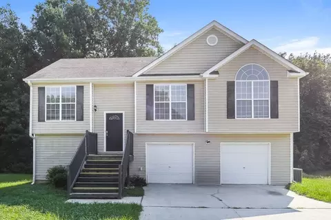 9447 Rollinghills Dr, Jonesboro, GA 30238