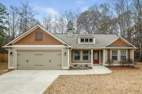 449 Charleston Pl, Villa Rica, GA 30180