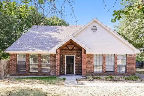 657 Edgewood Dr, Lancaster, TX 75146