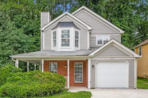 839 Ashley Ln, Stone Mountain, GA 30087