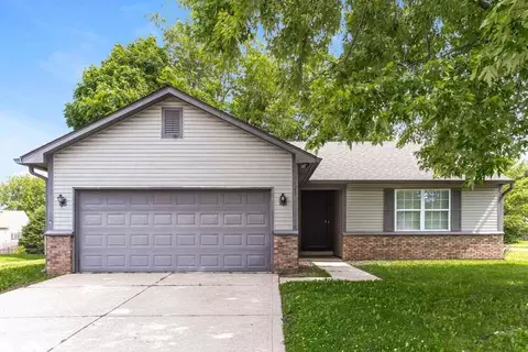 7825 Jaclyn Dr, Indianapolis, IN 46237