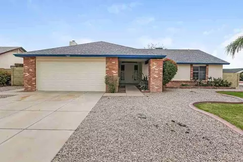 7827 W Shangri La Rd, Peoria, AZ 85345