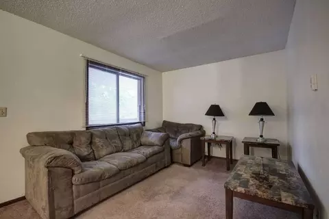 1105 W Main St, Urbana, IL 61801