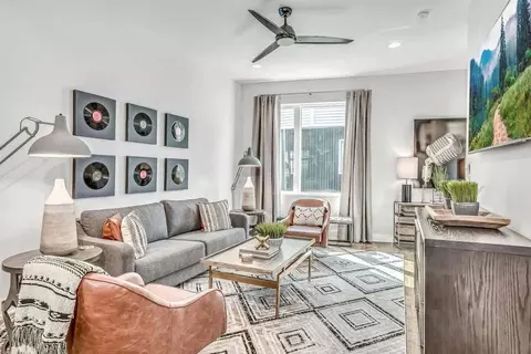 2910 Felicia St, Nashville, TN 37209
