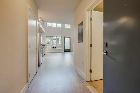 523 Broadway E, Seattle, WA 98102 photo 51