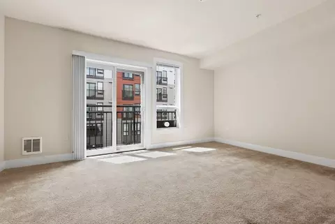 523 Broadway E, Seattle, WA 98102 photo 22
