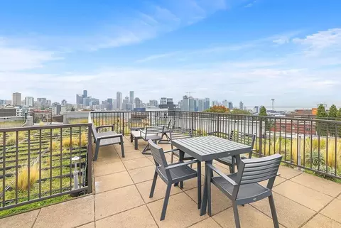 523 Broadway E, Seattle, WA 98102 photo 8