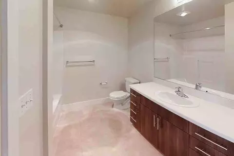 523 Broadway E, Seattle, WA 98102 photo 47