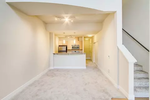 523 Broadway E, Seattle, WA 98102 photo 54