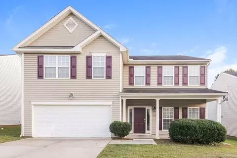 825 Tannerwell Ave, Wake Forest, NC 27587