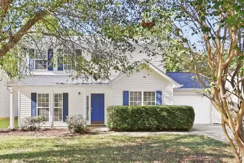 12527 Autumn Blaze Dr, Charlotte, NC 28278