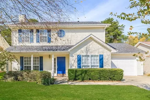 12527 Autumn Blaze Dr, Charlotte, NC 28278