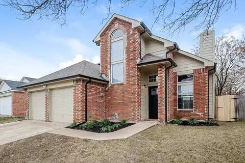 8500 Charleston Ave, Fort Worth, TX 76123
