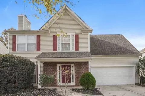 9527 Chastain Walk Dr, Charlotte, NC 28216