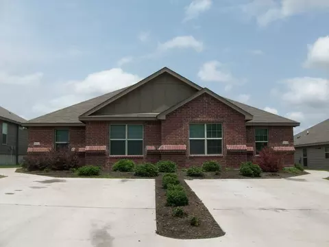 410 E Zenith Ave #A, Temple, TX 76501