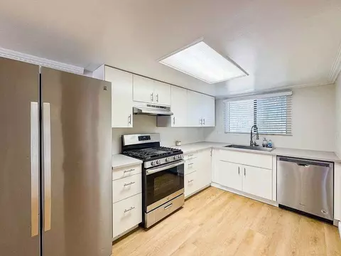 620 W Hyde Park Blvd #313, Inglewood, CA 90302