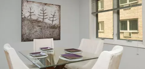 426 W Barry Ave # 205, Chicago, IL 60657