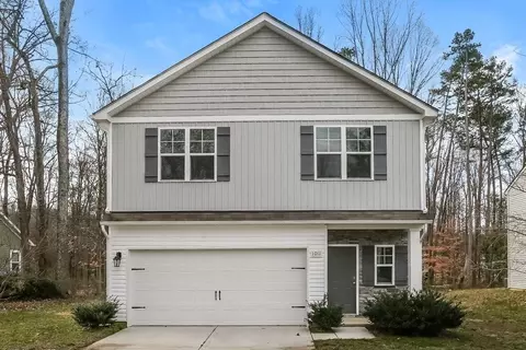 1011 Helms Rd, Charlotte, NC 28214