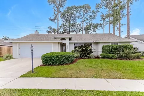 13555 Exotica Ln, Wellington, FL 33414