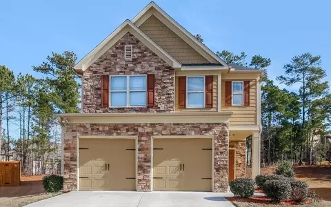 5033 Saphire Ct, Douglasville, GA 30135