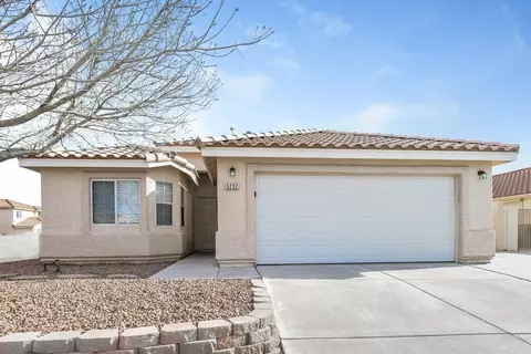 5232 Painted Pebble St, North Las Vegas, NV 89081