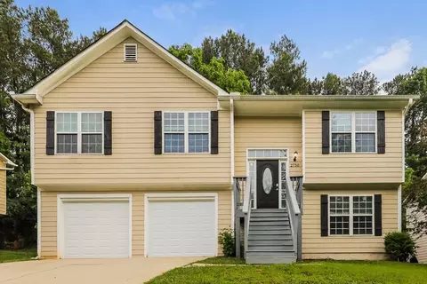 2750 Old South Dr, Jonesboro, GA 30236