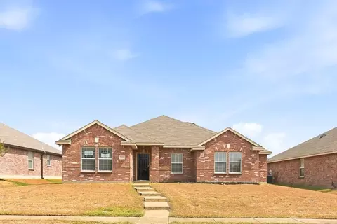 2036 Godiva St, Lancaster, TX 75134
